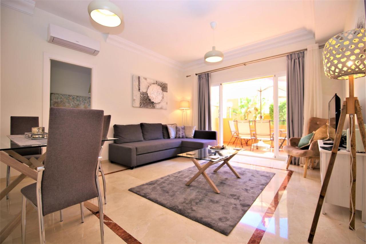 Apartment Nala Estepona Exteriör bild